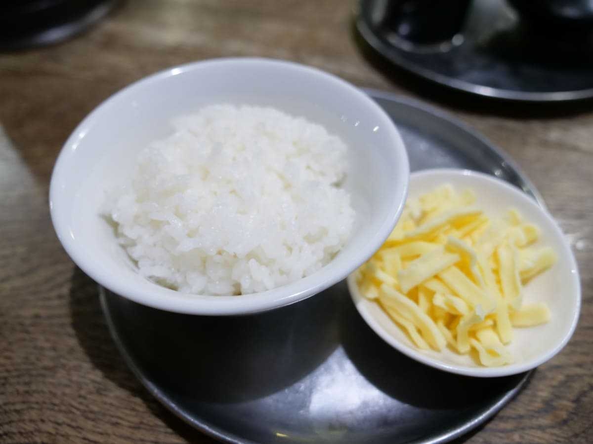 湘南トマトラーメン OKAGESAMAご飯とチーズ〆ご飯セット 
