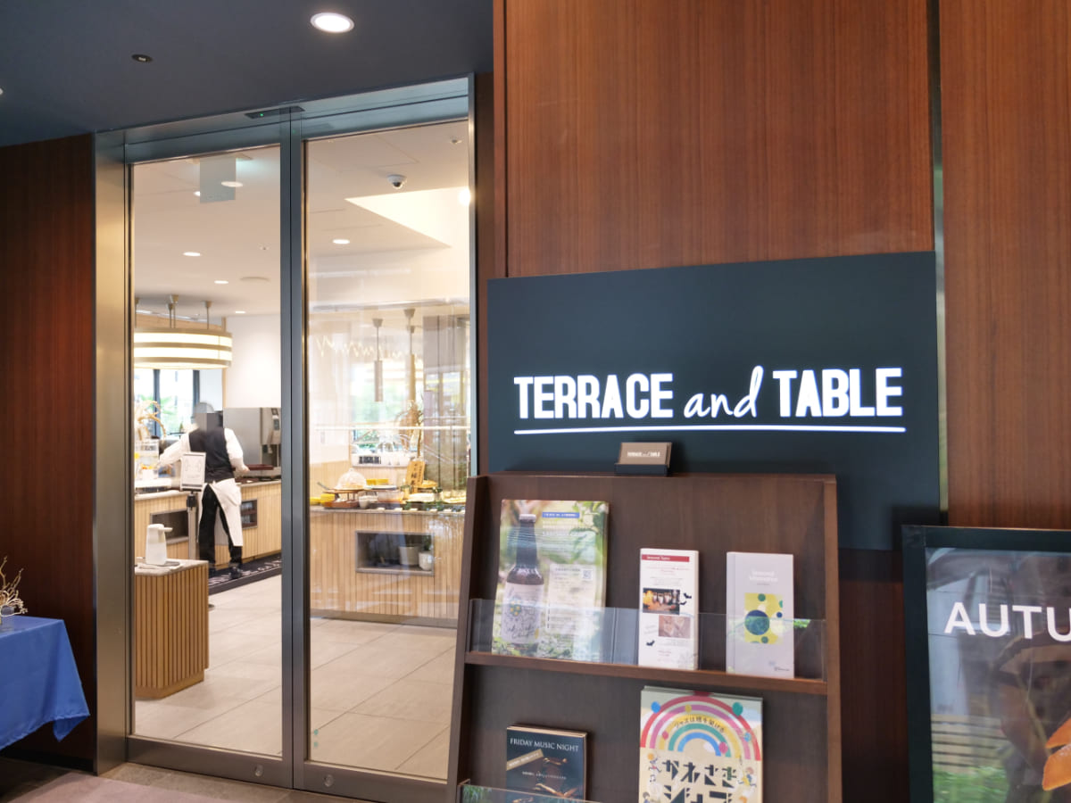 Terrace and Table外観