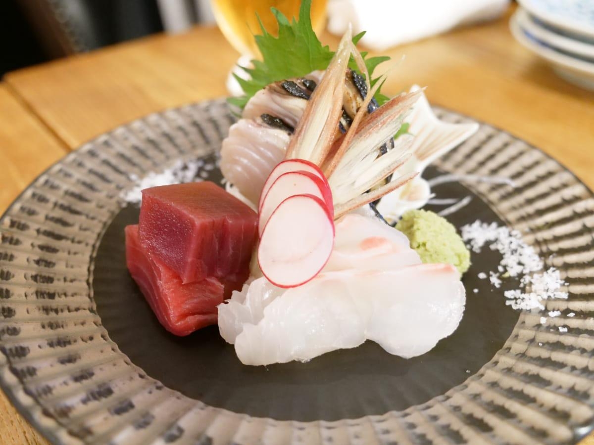 瀬戸内鮮魚と串焼き UZU 刺身