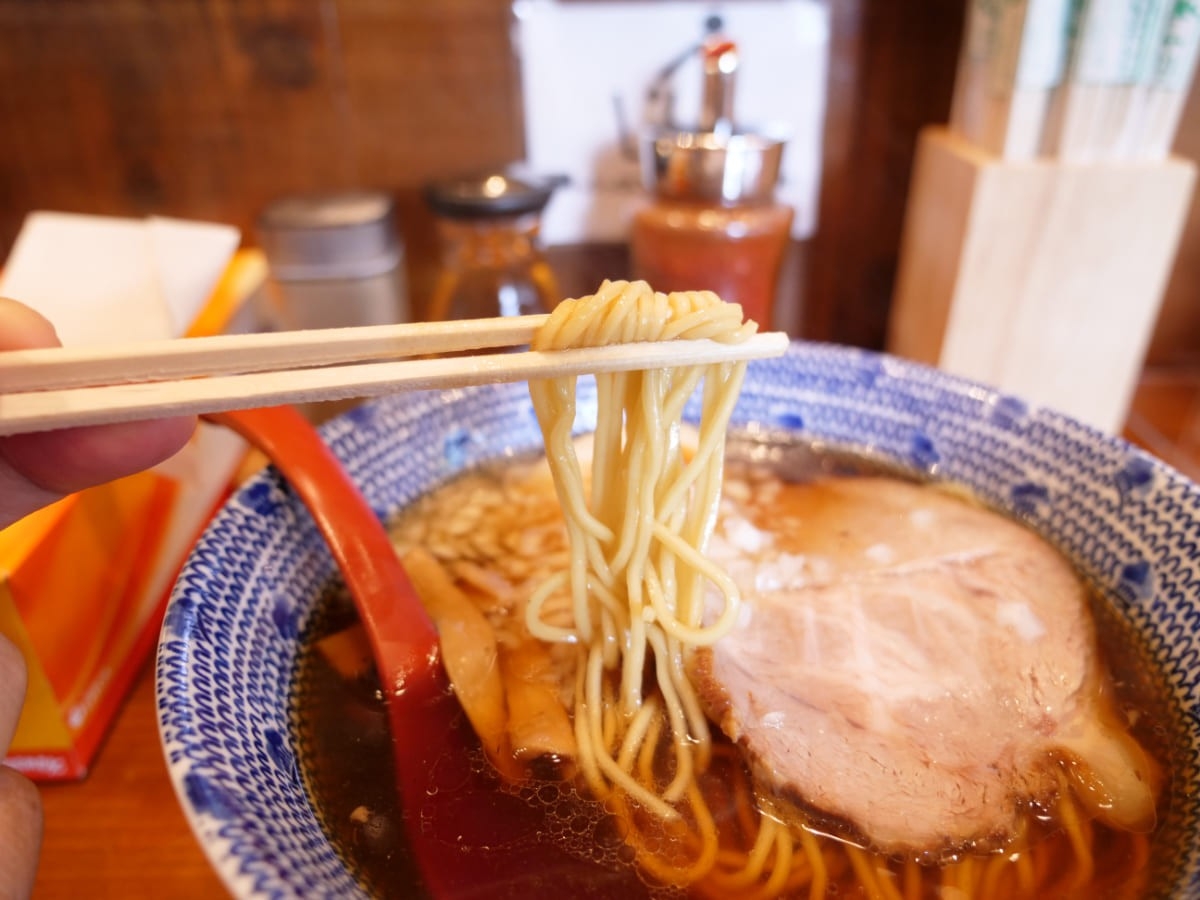 弘富 ラーメンの麺の写真