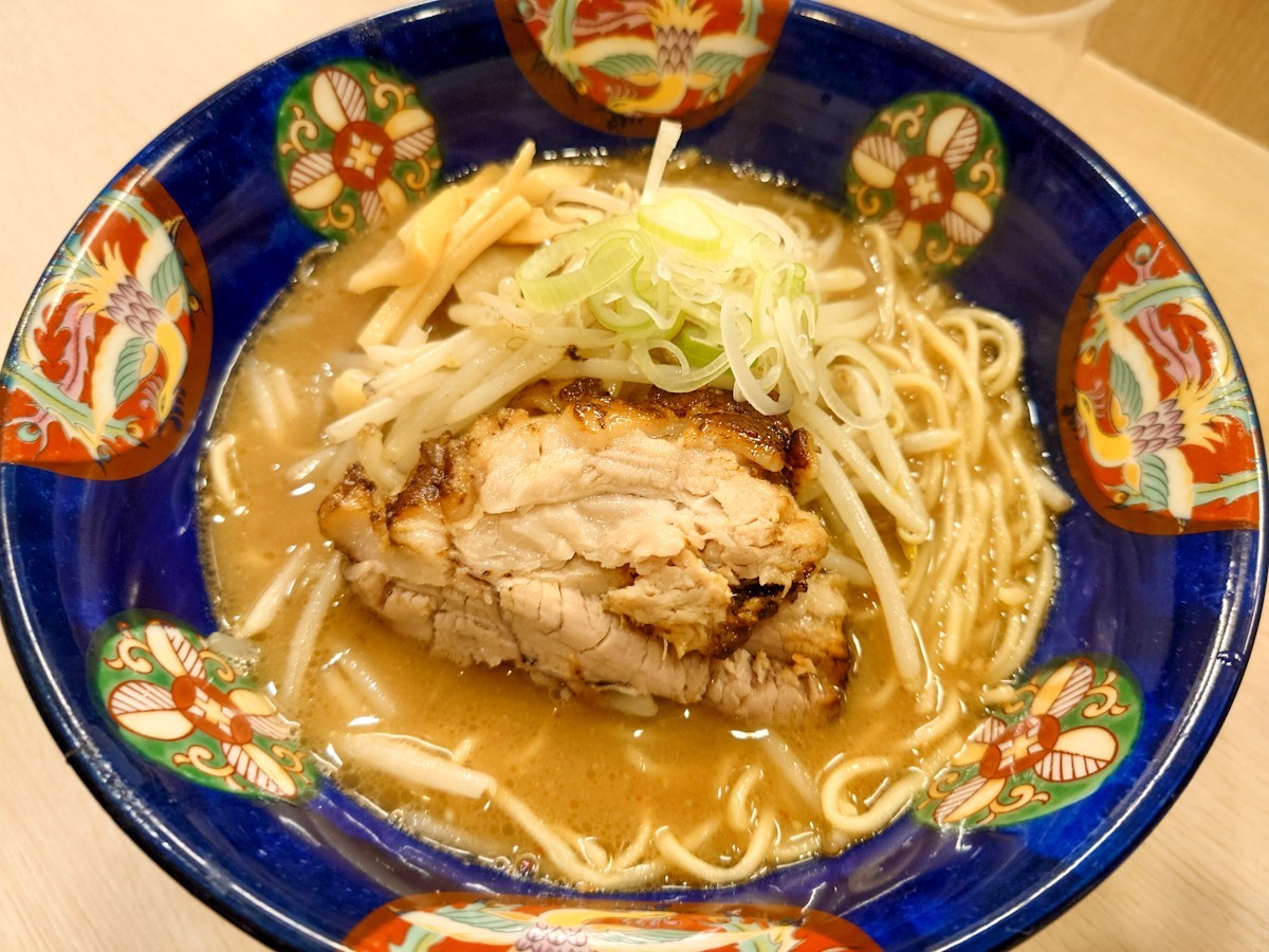 いっぱち　みそラーメン