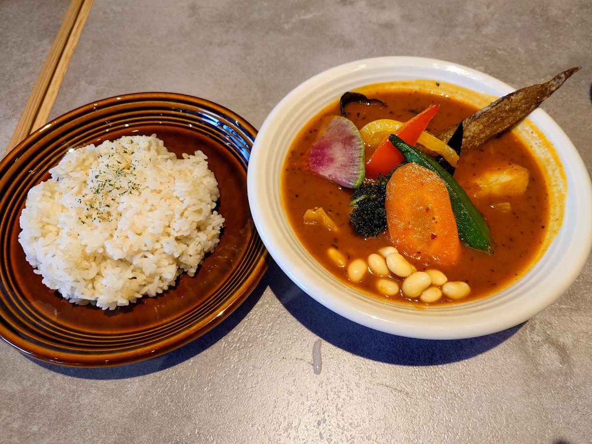 Rojiura Curry SAMURAI.ジ アウトレット湘南平塚　野菜12品目