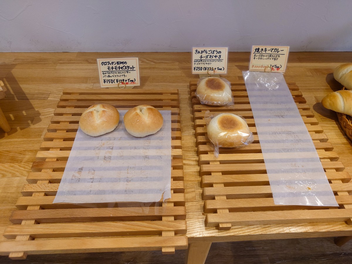 ココロベーカリー 商品棚④