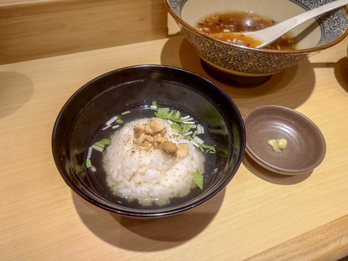 地鶏と蟹-中華そば-礎-本厚木駅　お茶漬けセット
