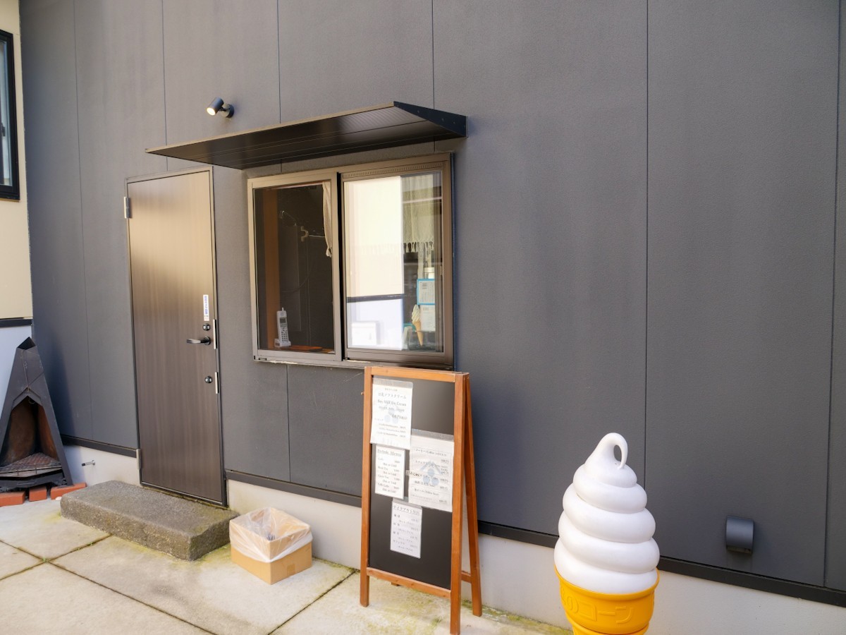 鉢石カフェ　テイクアウト用窓口
