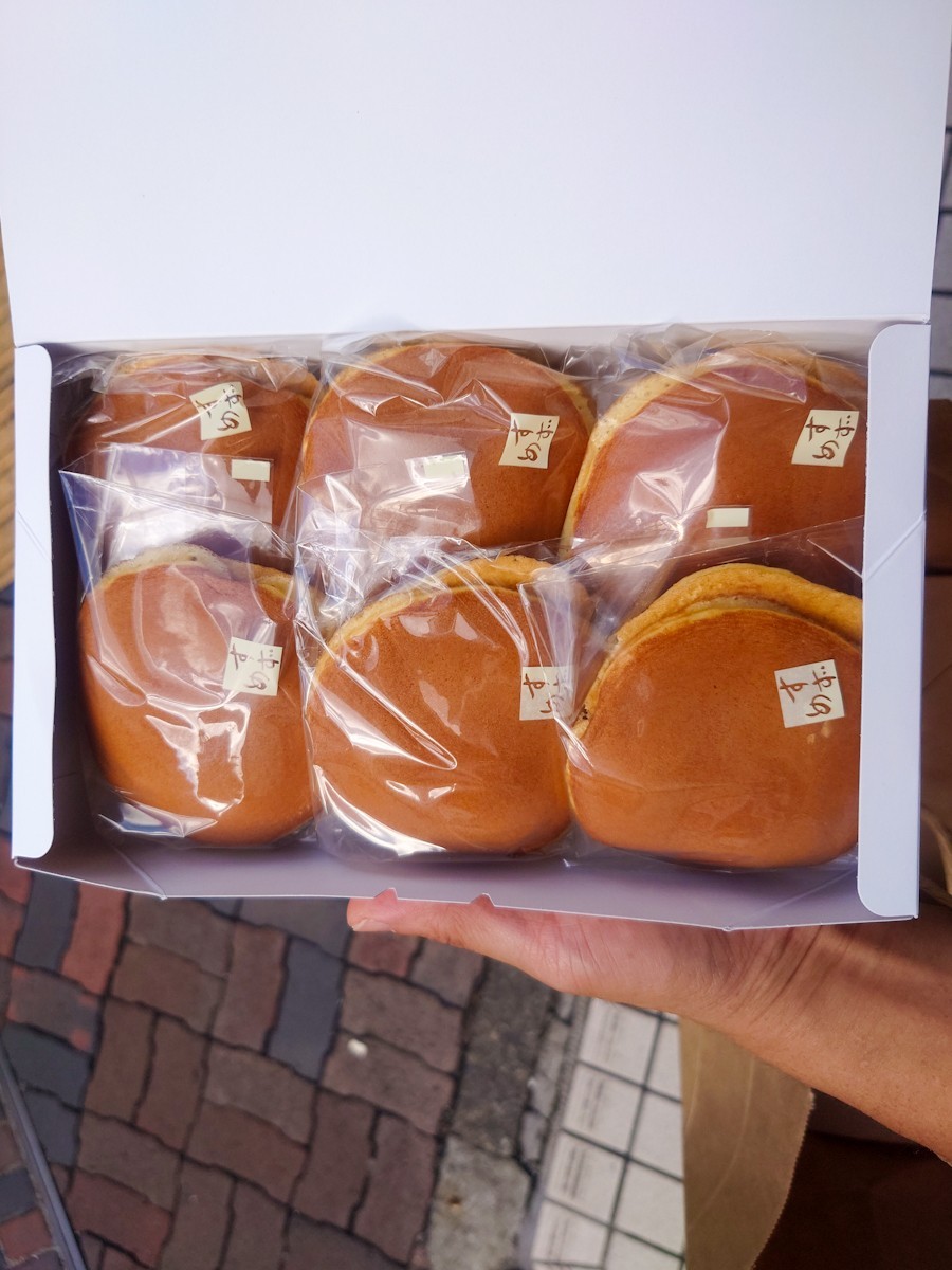 すずめや　どらやき（6個入り）の中身