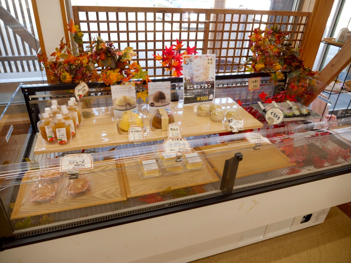 昌栄堂 一笑庵 冷凍スペースにある商品