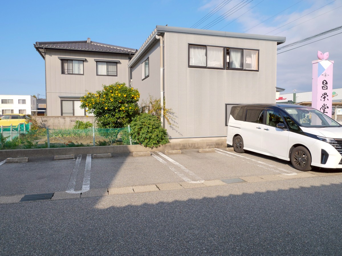 昌栄堂 一笑庵 駐車場