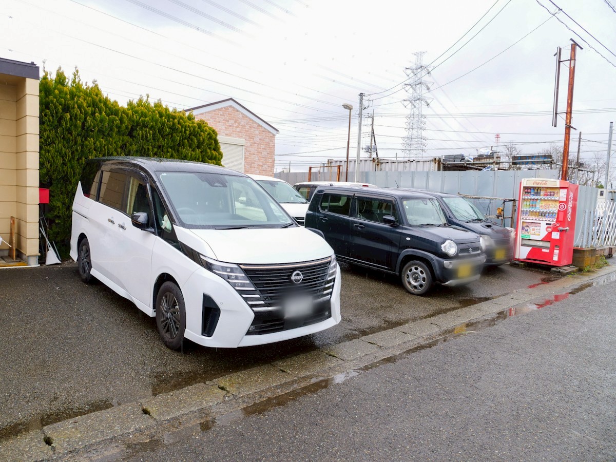 あじっこ　駐車場