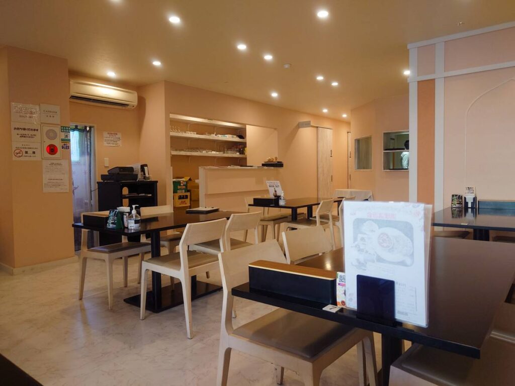 オディッシャ(ODISHA)店内