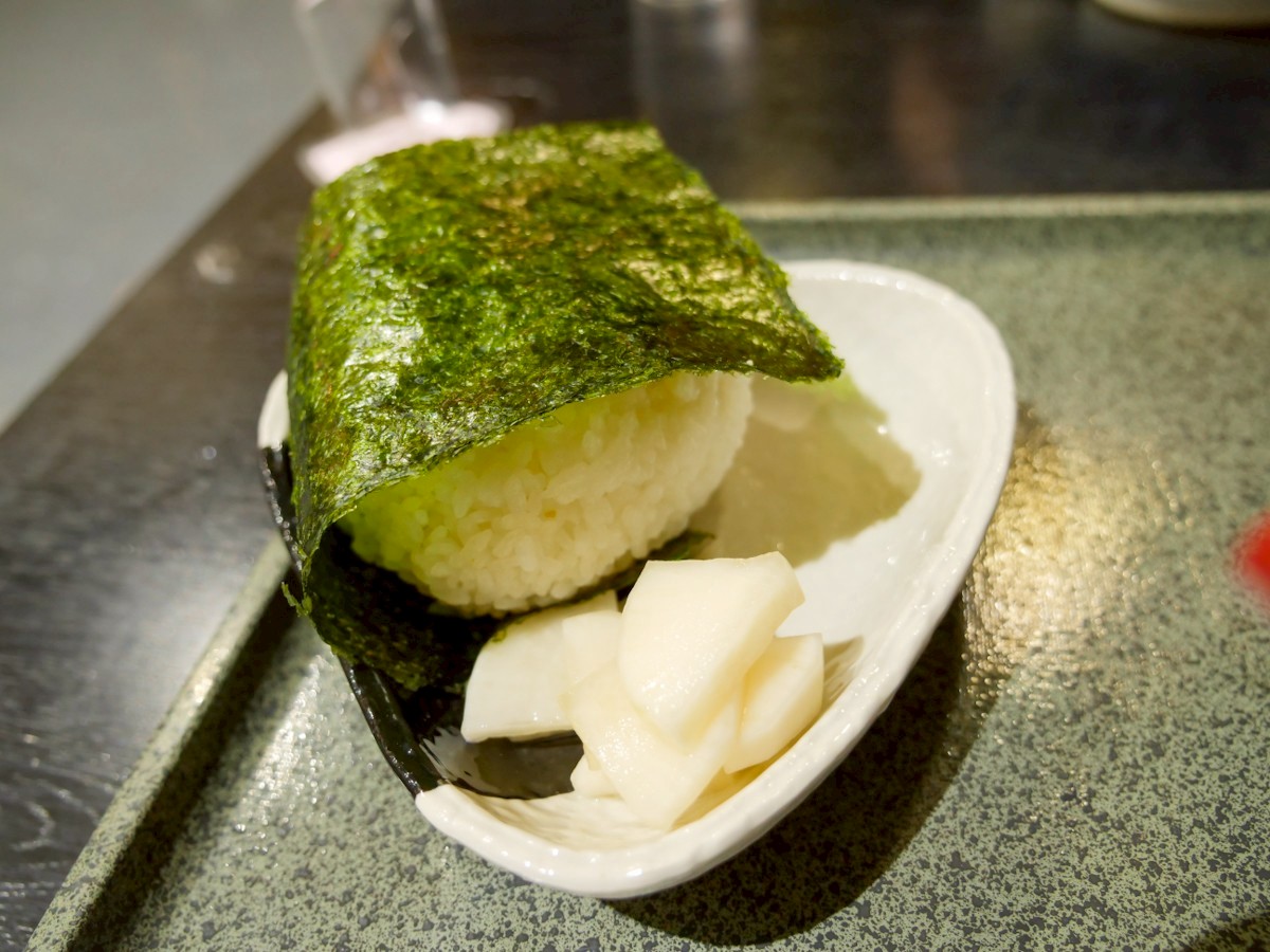 食堂ニューミサ おにぎり