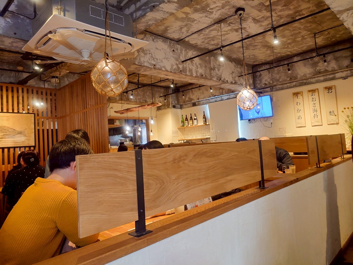 いまがわ食堂 町田店 内観