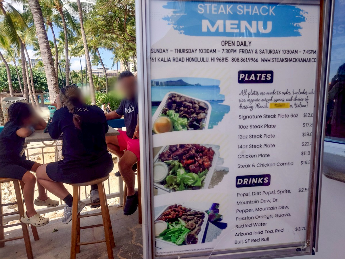 Steak Shack（ステーキ・シャック）　メニュー看板