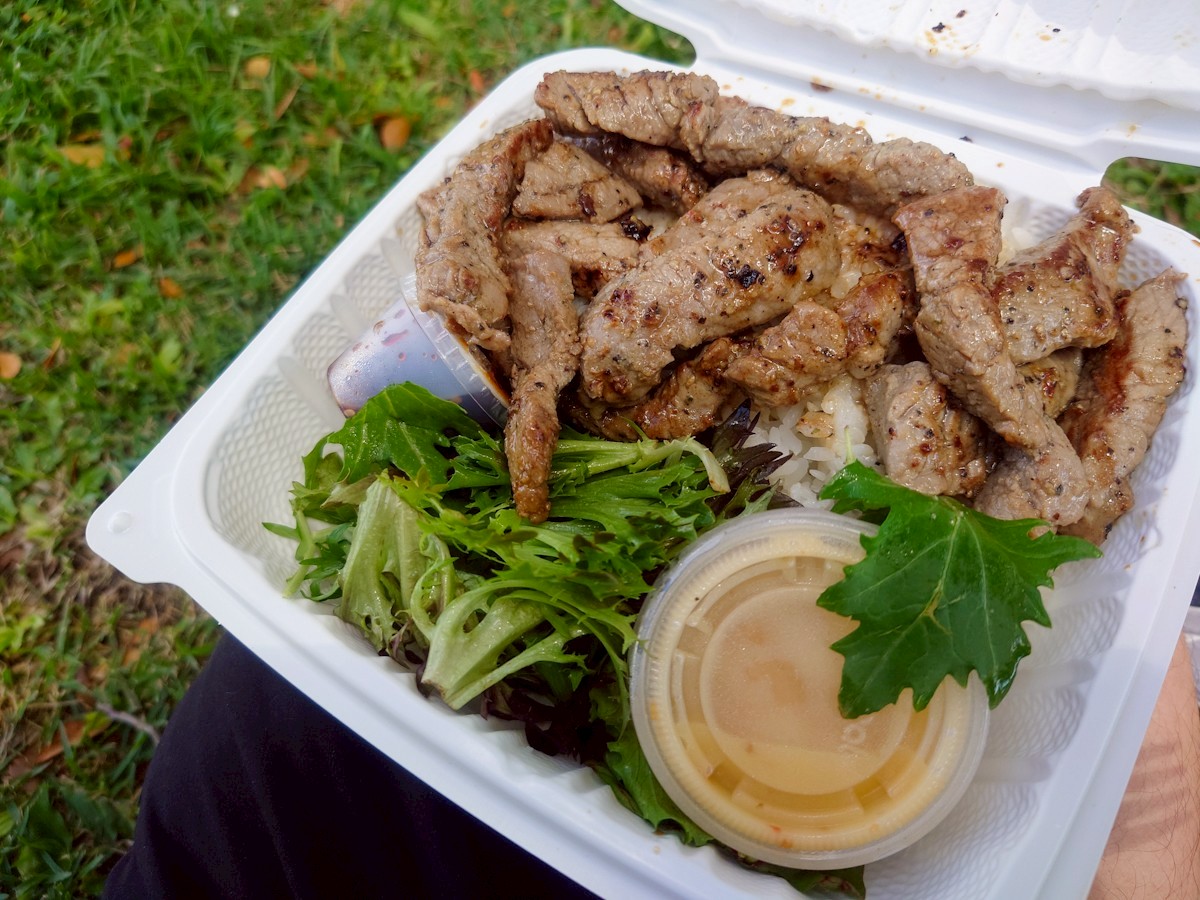 Steak Shack（ステーキ・シャック）　10ozステーキプレート