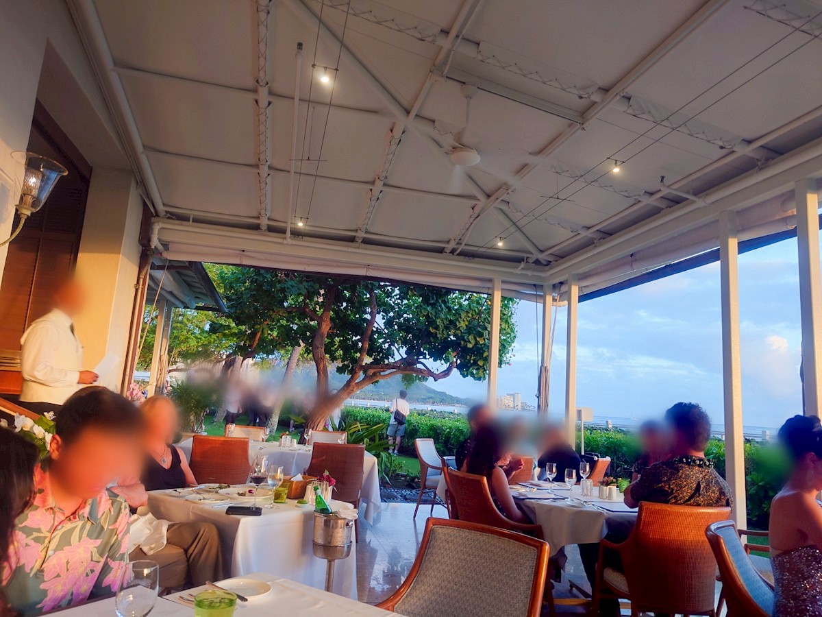 オーキッズ　テラス席