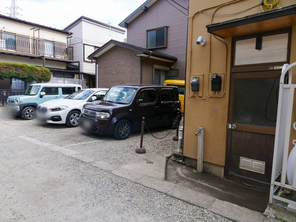 茅ヶ崎 そば処 榮家駐車場