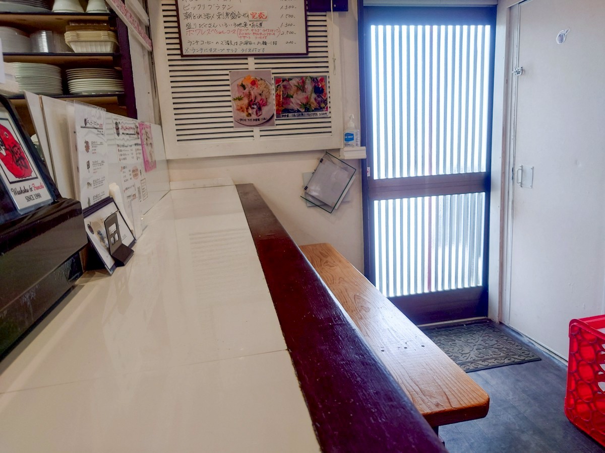 ポワレ カウンター席