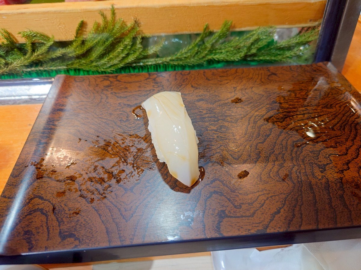 築地すし大本店 いかのにぎり