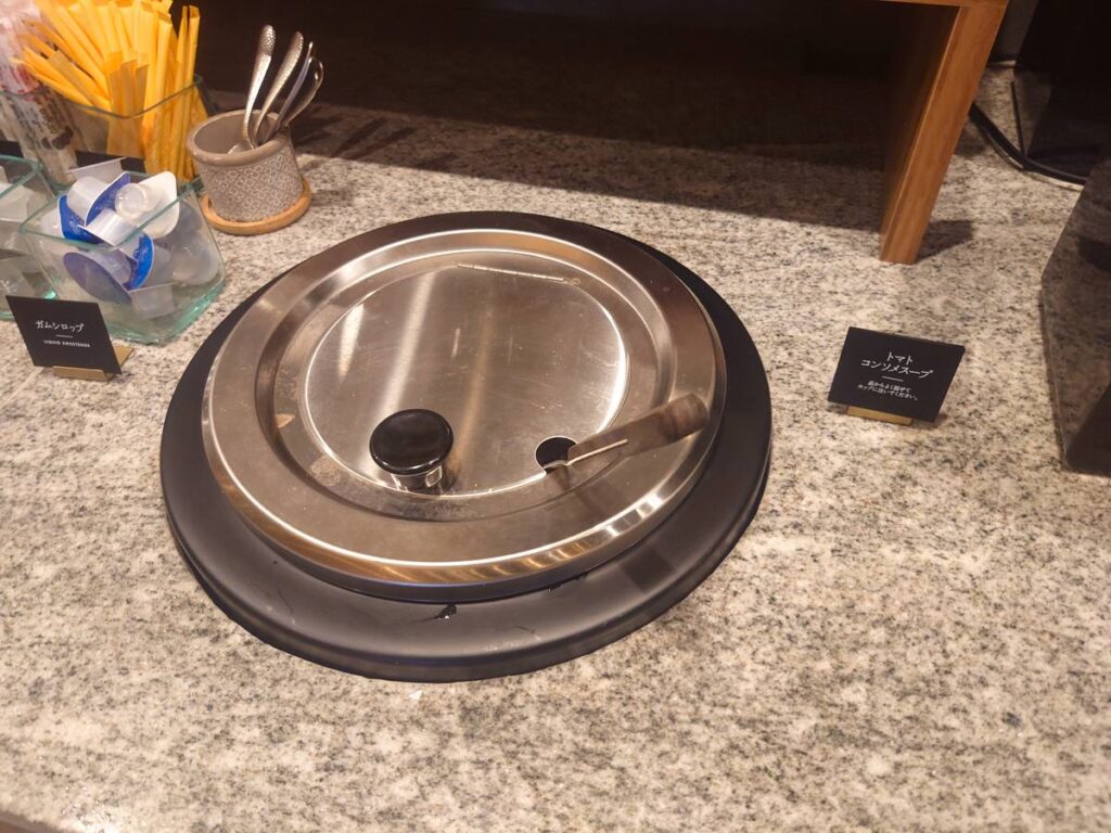 PISOLAのスープバー