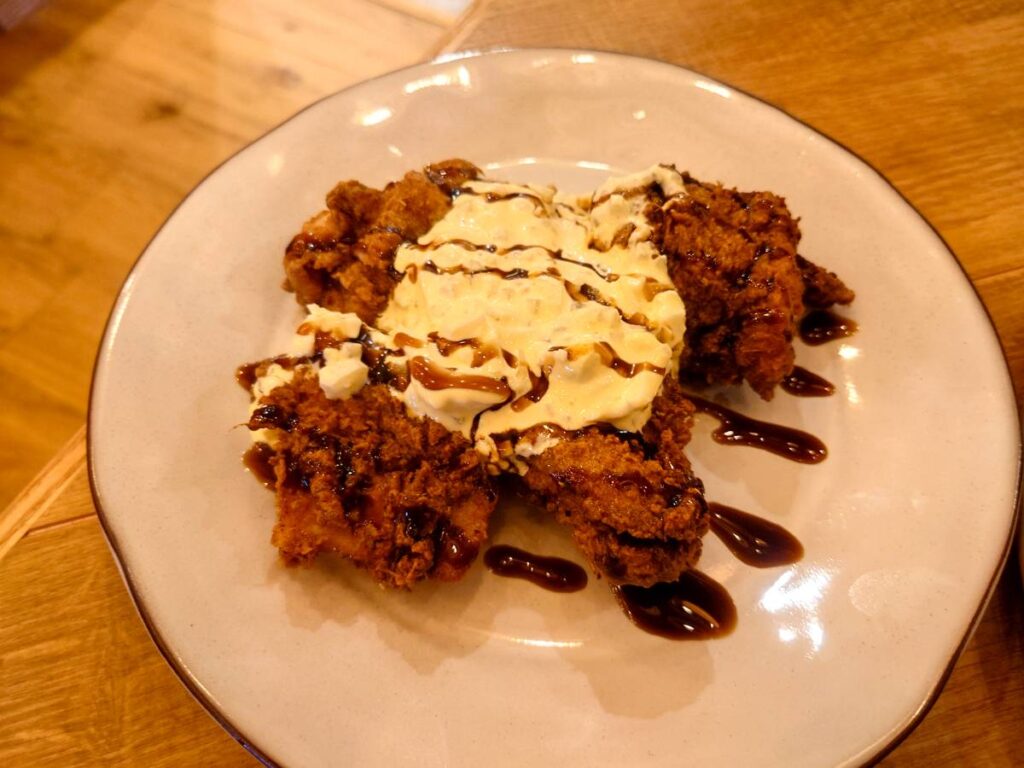 PISOLAのハーブフライドチキン