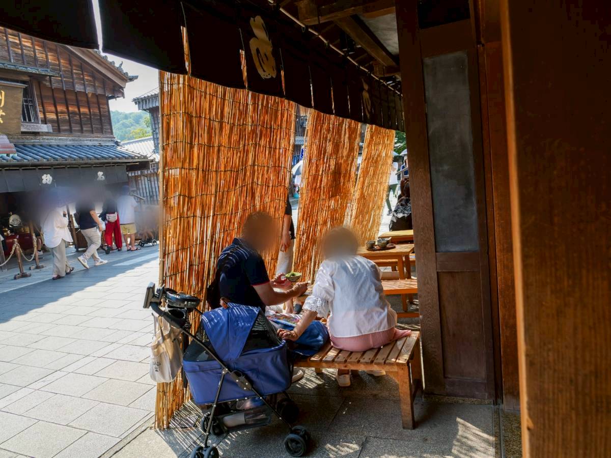 赤福 本店別店舗 テラス席